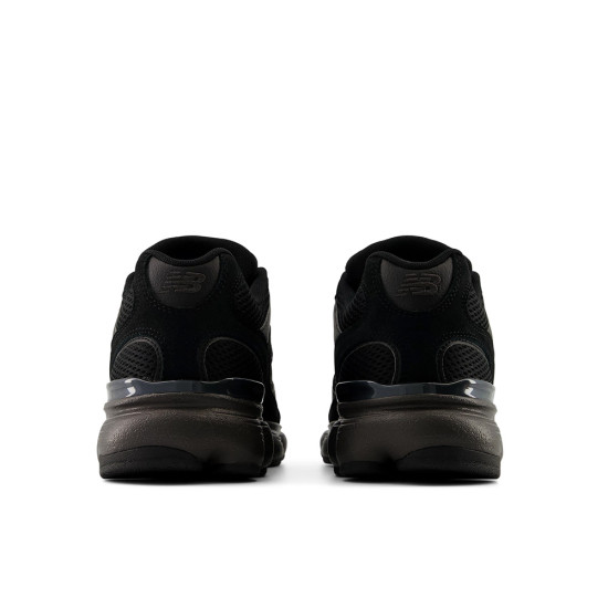 New Balance 603